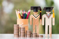 年収500万円世帯「子ども2人の教育費」平均どのくらい？