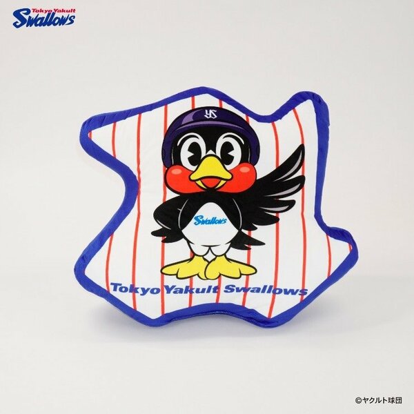 つば九郎とおうちで応援ができる「ダイカットクッション」