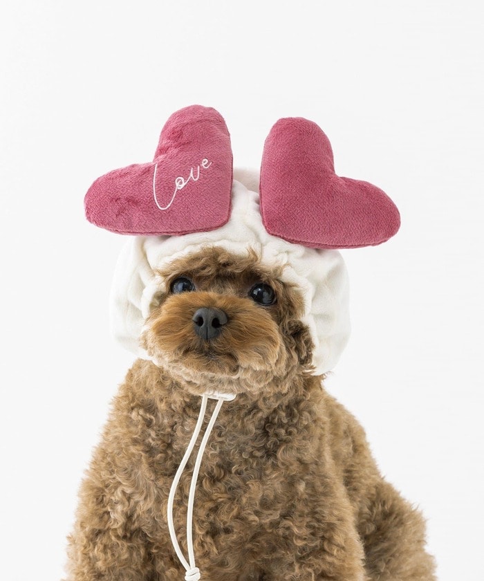 様々な大きさの小型犬や猫ちゃんに合わせやすいのが特徴