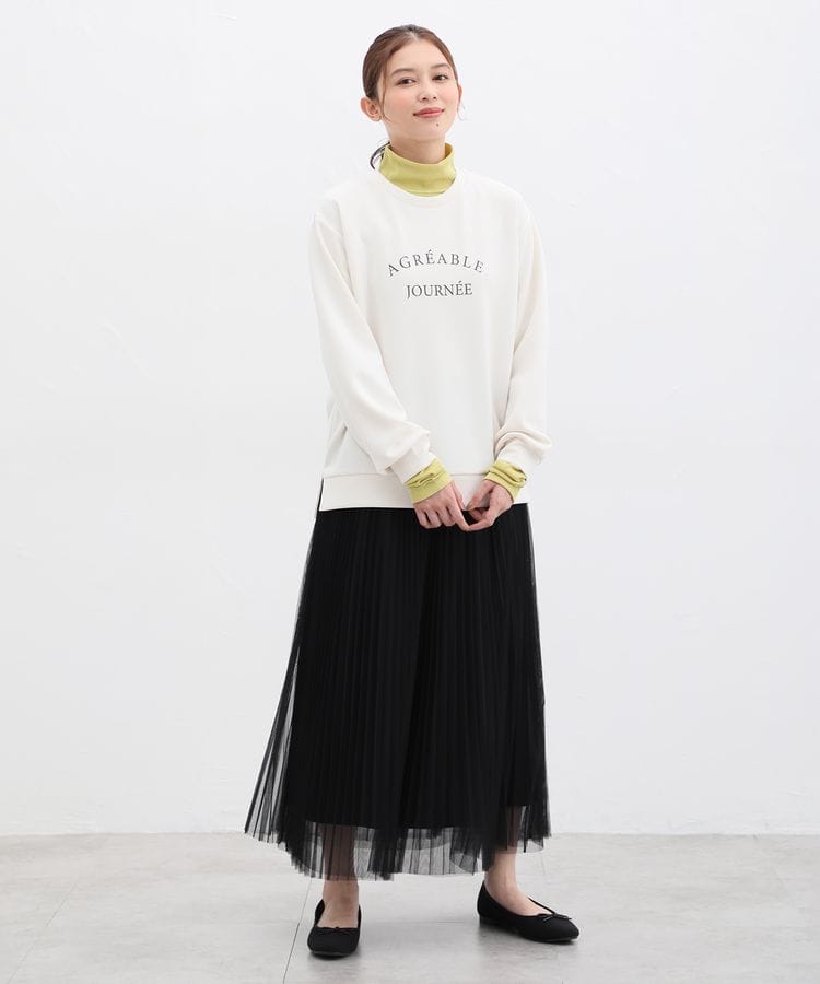 出所：ハニーズ公式通販 サムホール付ハイネックT