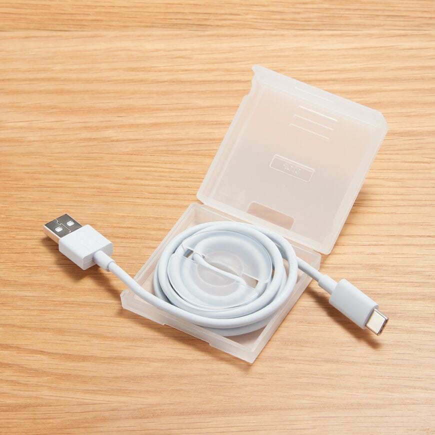 出所:無印良品公式 スマホスタンド付ケーブル収納