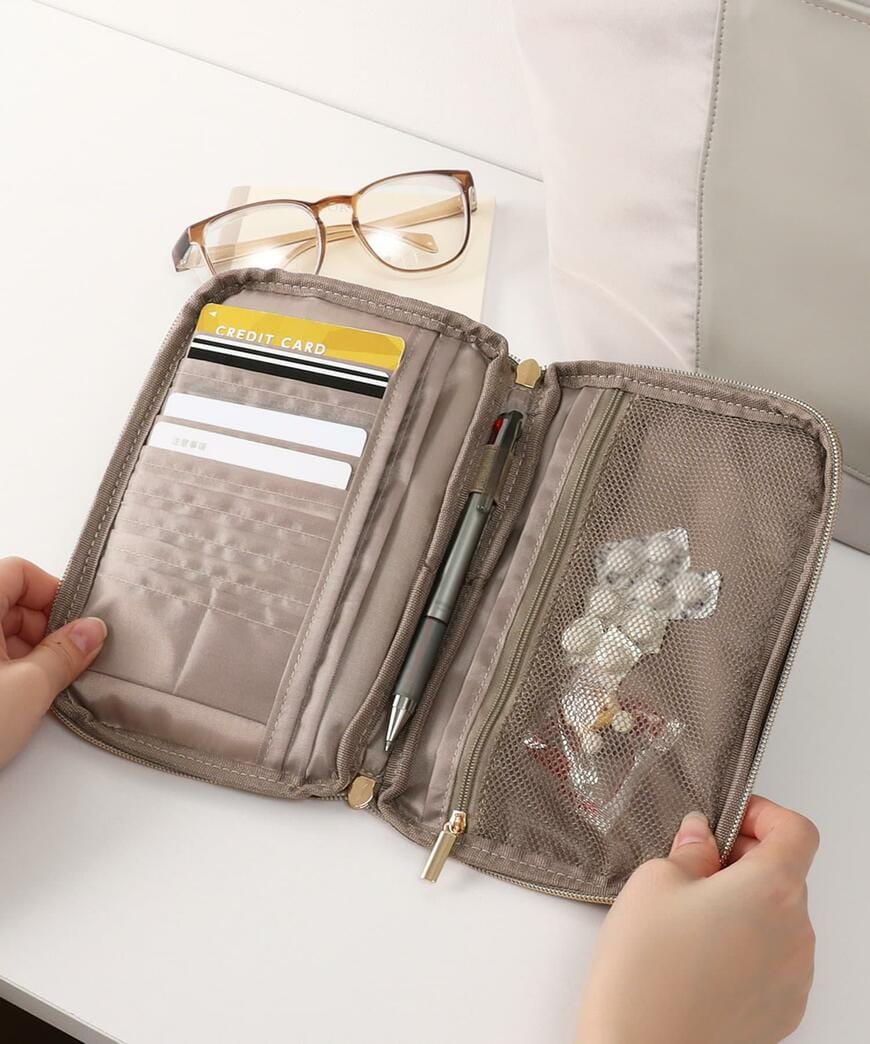 3COINS お薬手帳ケース 画像