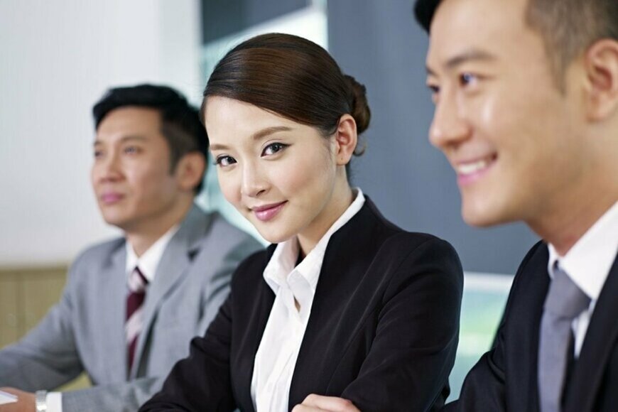 「正規社員」と「非正規社員」の平均給与の違いは?