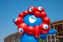 大阪・関西万博から「帰宅困難」となった日　ドイツ館の人が「配っていた物」に思わず感動