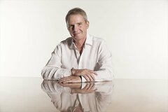 「英国最高峰の知性」が語る、ヒトが短期間で種の頂点に上り詰めた理由