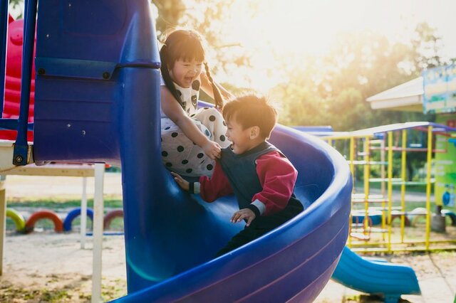 公園の滑り台は危険？ 安全至上主義が社会を窮屈にしていないか