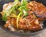 神奈川県の道の駅でフォアグラを食べられる？贅沢すぎるビジュアルのハンバーグ丼に「幸せが押し寄せる！」