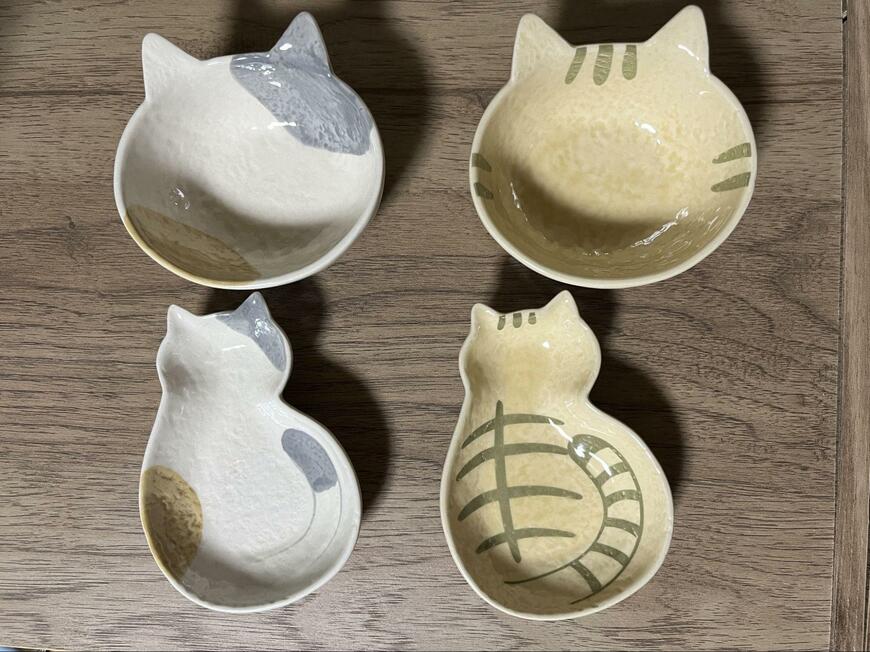 筆者撮影(セリア、ボウル ダイカットおうちねこ・プレート ダイカットおうちねこ)