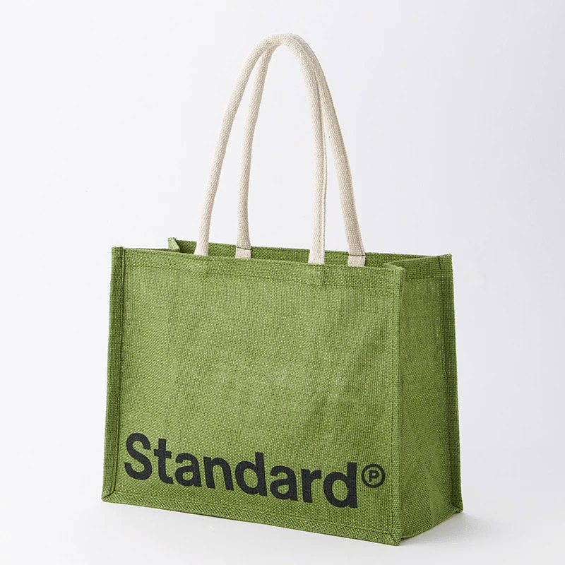 出典:「Standard Products」公式オンラインストア