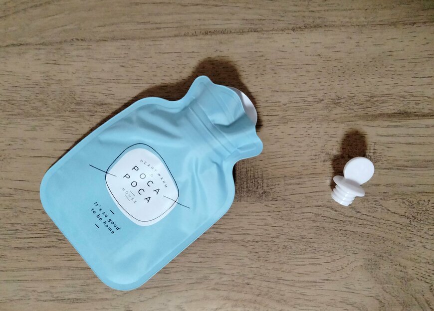 筆者撮影（セリア、ソフト湯たんぽ）