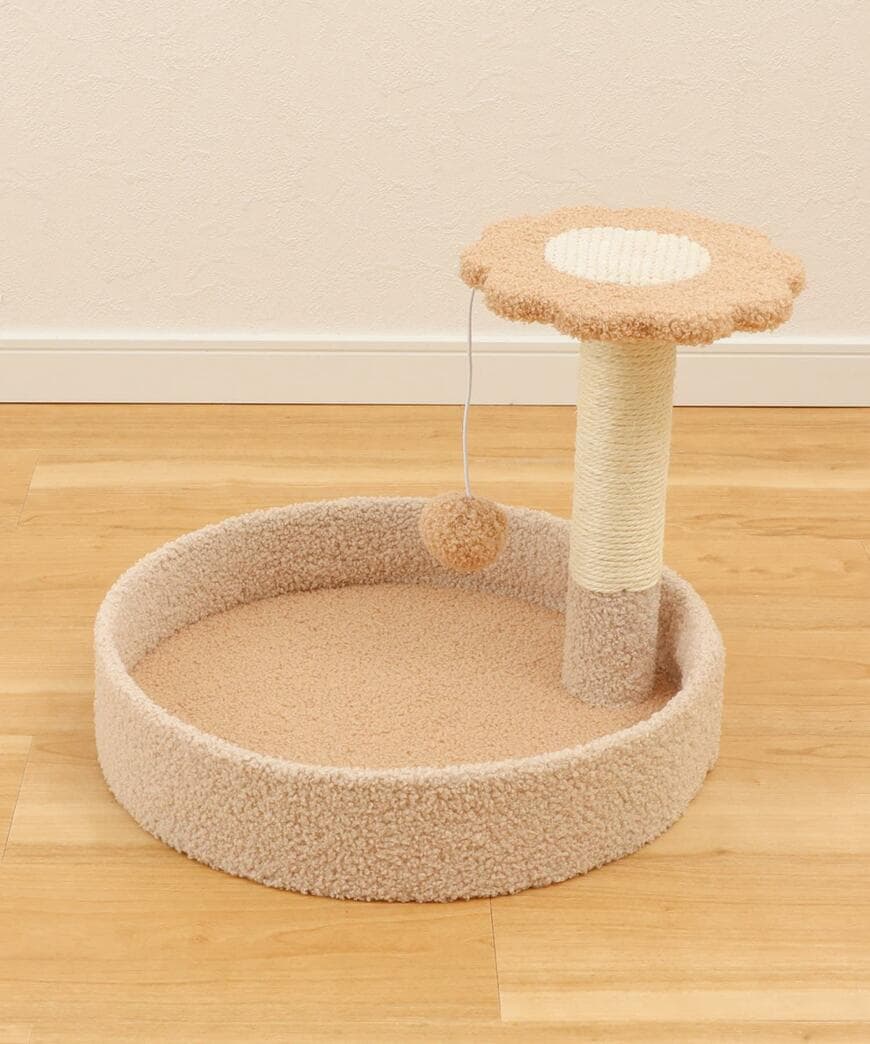 出所：パルグループ公式ファッション通販サイト 3COINS キャットタワー