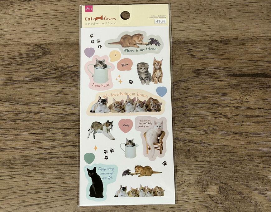 筆者撮影(ダイソー、シートステッカー(猫文具、コラージュ))