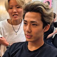 “お任せ”で「スパイキーヘア」にイメチェンした男性…かっこいい仕上がりに「すごい」と感動