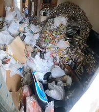 「綺麗になって良かったね」彼女ができて禁酒を決意した男性の“空き缶に埋め尽くされた部屋”→驚きの清潔空間に大変身！