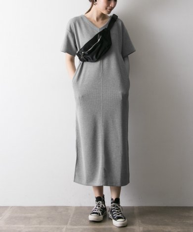 URBAN RESEARCH - 機能素材サーマルロングワンピース ¥7,560（税込）