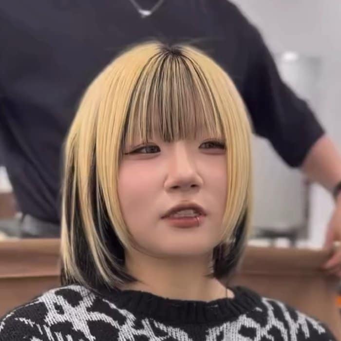 【大変身】顔まわりのラインを出したくない女性が「中性ウルフ」で大胆イメチェン！ハネのあるスタイルが素敵