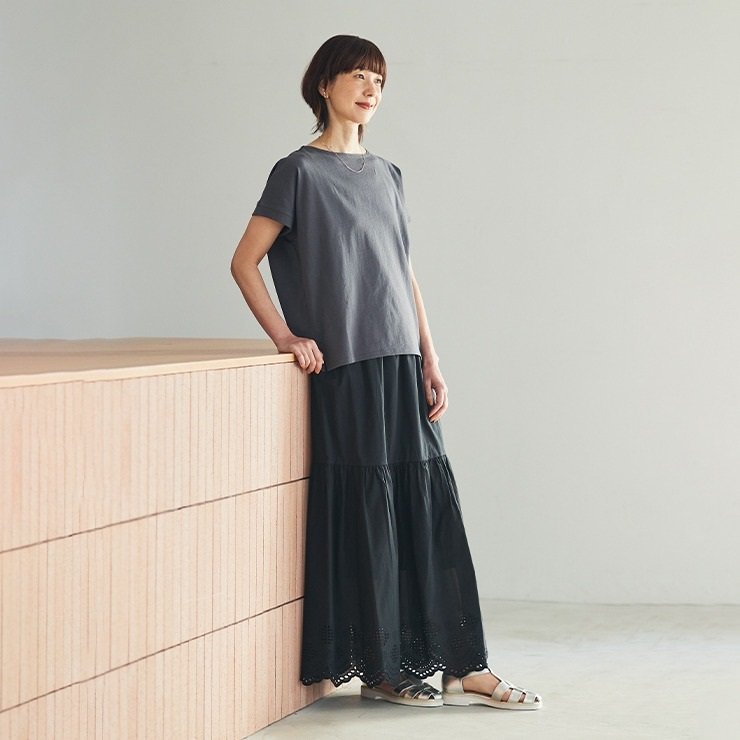 出所：しまむら公式　レディース　Ｔシャツ（SEASON REASON） 