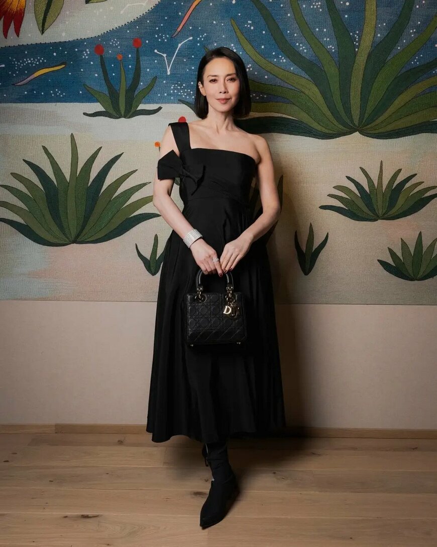 出所：クリスチャン・ディオール合同会社「【DIOR】中谷美紀がディオール ファイン ジュエリーを纏い2025年春夏オートクチュール コレクションに出席」