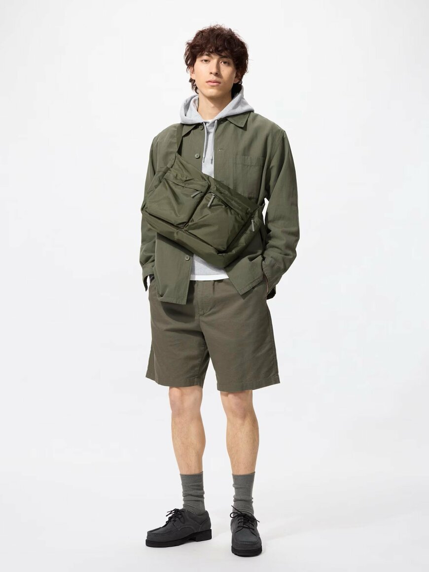 マルチポケットショルダーバッグ