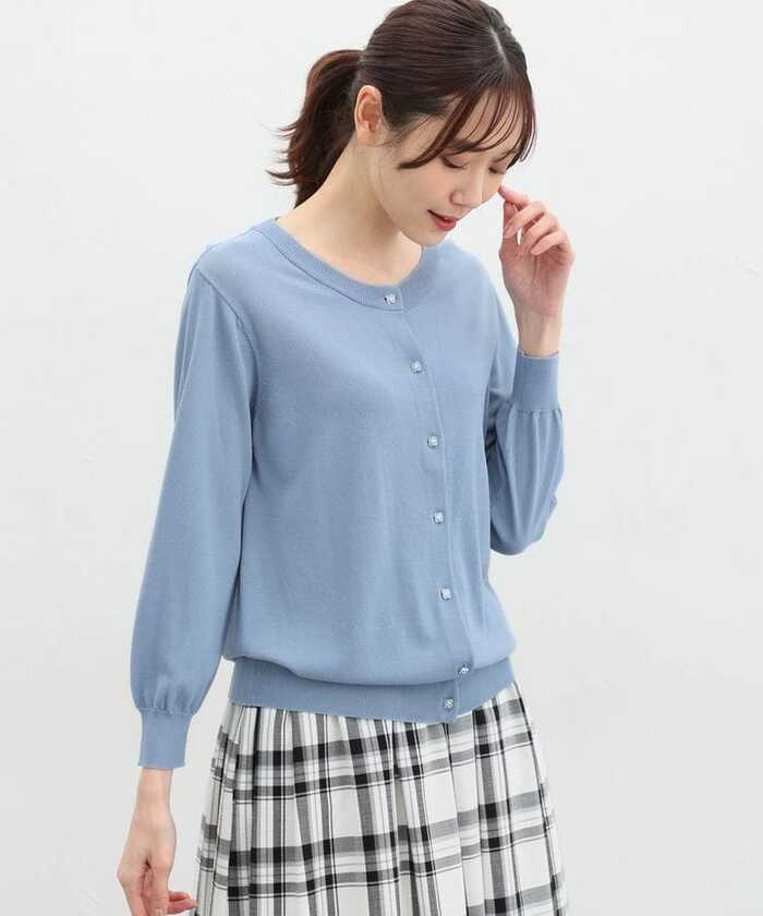 8分袖変わり釦カーデ