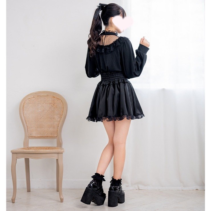 出所：しまむら公式オンラインストア プルオーバー（もえにゃ）