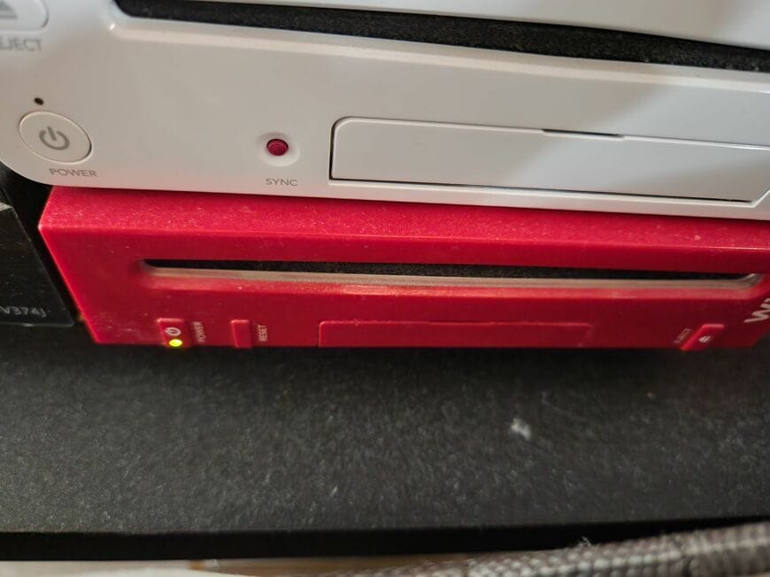 緑のランプが点いたWii