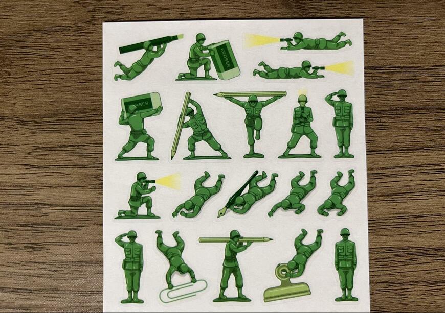 セリア、フィルムダイカットシール トイソルジャー柄 46片商品画像