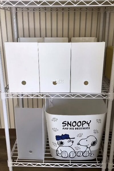 変身前の白い収納ボックス