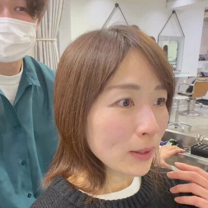 「似合うように」楽なスタイリングを望む女性が劇的イメチェン！「可愛い」「驚いて声が出た」の声