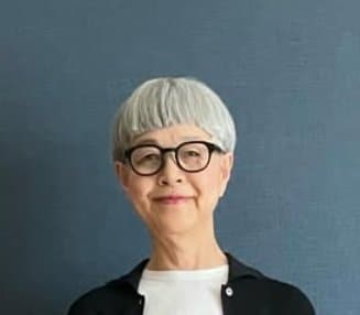 【70代マダム】爽やか「白黒コーデ」がおしゃれ！センスが光る組み合わせに「可愛すぎるぅ～！」の声