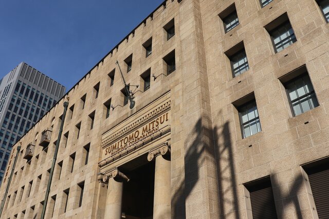 三井住友銀行の大阪本店の壁にあった「謎の顔」とは…「印象的な表情とその役割」に注目が集まる