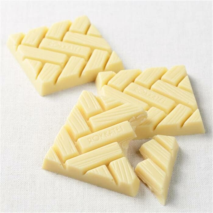 良質なココアバターと北海道のミルクをたっぷり使用