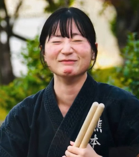 【自衛官×ストリートスナップ】太鼓の打ち手の女性隊員が語った志望動機がリアルすぎて話題！