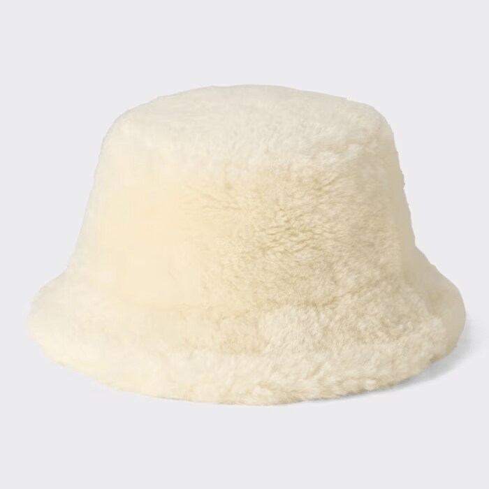 画像出典：GU公式オンラインストア