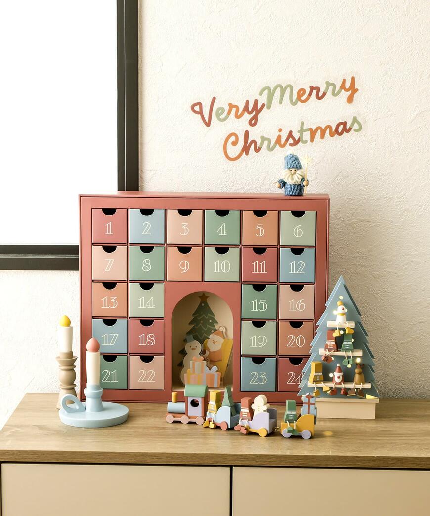 出所：パルグループ公式ファッション通販サイト 3COINS アドベントカレンダー／Family Christmas