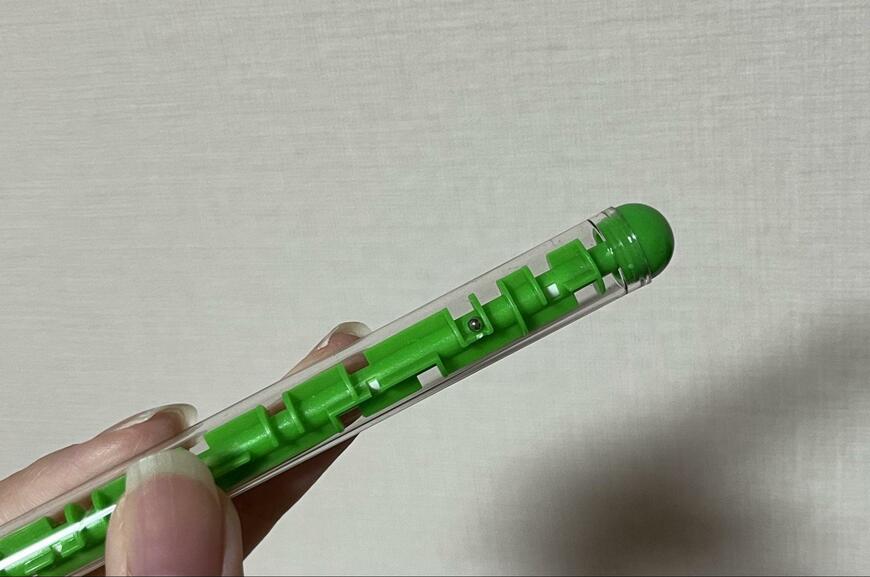 筆者撮影（セリア、立体迷路ボールペン）