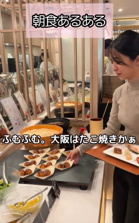 ご当地メニューのポップを確認