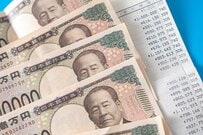 【60歳・65歳以上の方へ】年金以外にもらえるお金5選｜申請必須の公的給付金をわかりやすく解説