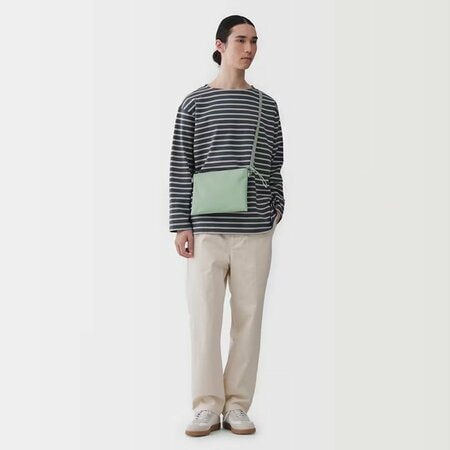 撥水　再生ポリエステル　サコッシュ