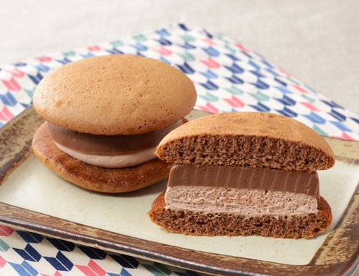 ローソンの新商品:ふわどらサンド(チョコプリン&ホイップ)