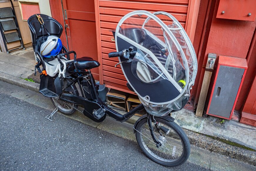 危険な子乗せ自転車、3人乗りするなら事故を避けるために知るべきルール