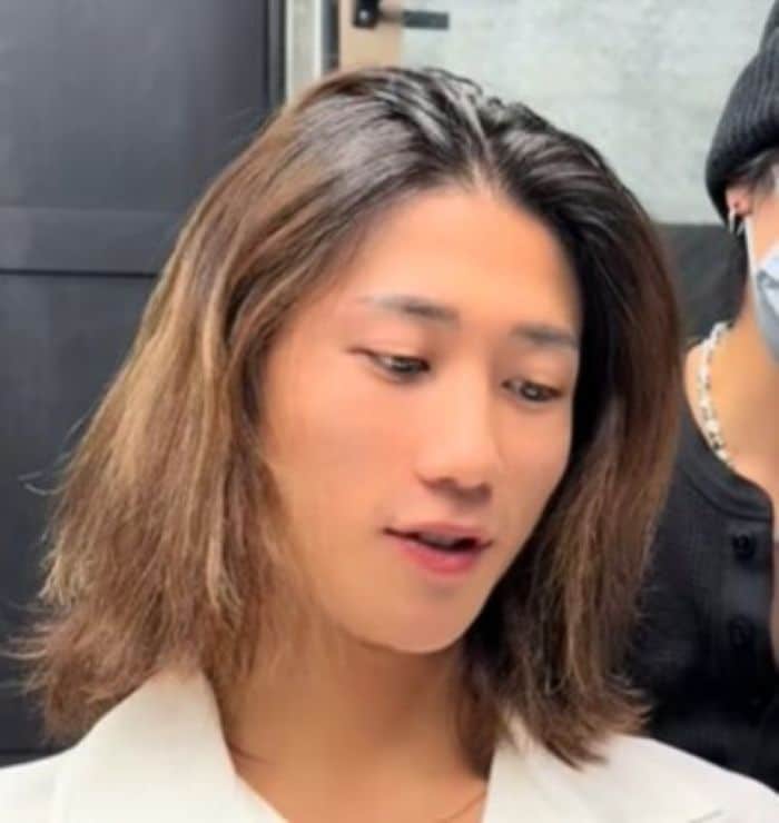 【大胆イメチェン】ハリウッド俳優に憧れる男性　グリングリンのパーマで大変身した姿が話題