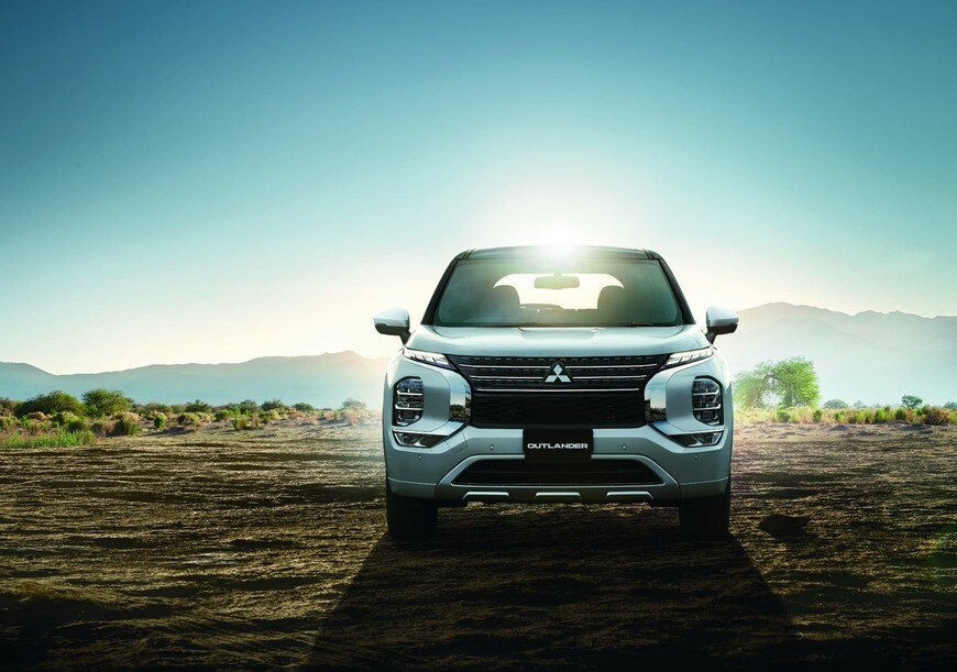 出所：三菱自動車WEBサイト　MITSUBISHI MOTORS Library　「20221006:アウトランダー 23型」