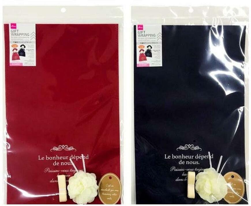 ダイソー、不織布ラッピングセット（フェミニン、約40cm×25cm）画像