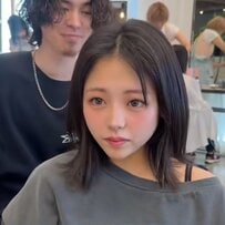 「ガチすか？」髪のクセに悩む女性が「ヘイリーボブ」で大胆イメチェン！想像以上の仕上がりに「やばい、やばい」