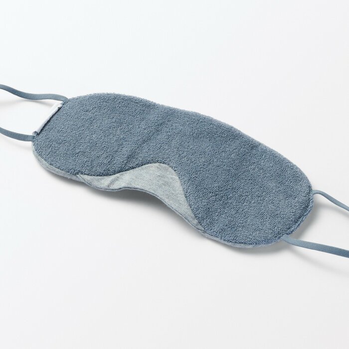 安らかな時間を作り出してくれるアイマスク