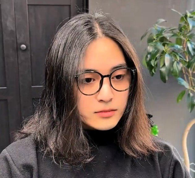 中性的なミディアムヘアの男性が芸能人風に大胆イメチェンした結果…カッコよすぎと話題に
