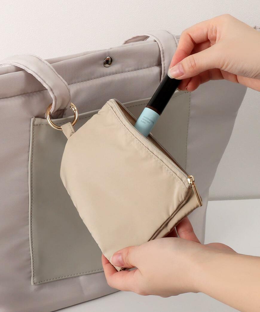 出所:パルグループ公式ファッション通販サイト 3COINS ポケットティッシュ&マスクケース