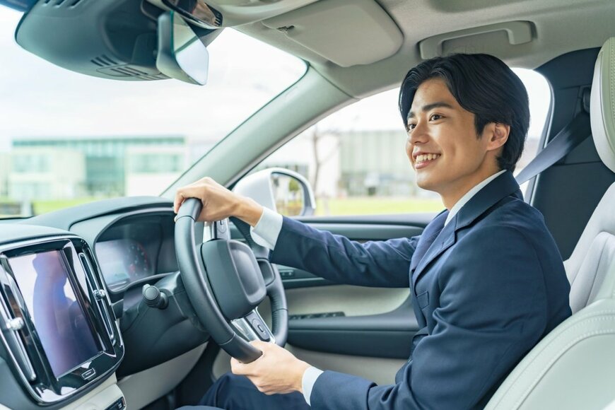 【自動車業界】平均年収ランキングTOP10！1位はトヨタの年収895万円に