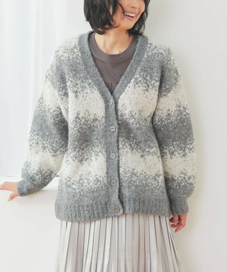 ハニーズ公式 ニュアンス柄Vカーデ